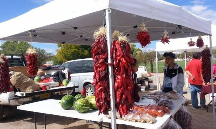 Fresh Produce, Local Eggs & Flowers—This New Mexico Sunday Market Is a Hidden Gem