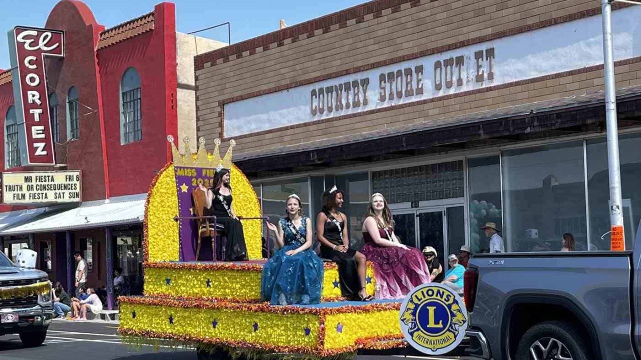 This New Mexico Fiesta Has Parades, Rodeo & Live Music—And It’s Taking Over the Whole Town