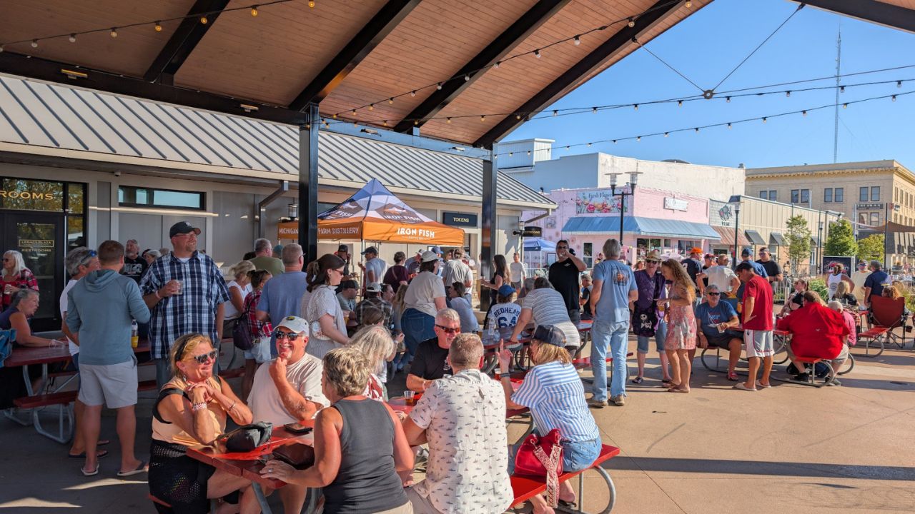 Ludington Memorial Day Weekend Craft Fair 2026 in Ludington, MI Dates, Vendors, Food Trucks, and What to Expect