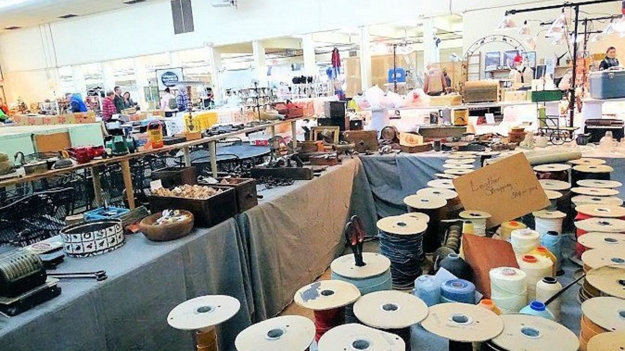 Nashville Weekend Flea Market 2026 in Nashville, TN: Dates, Location, Vendors, and What to Expect