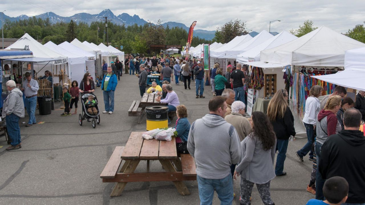 Palmer Outdoor Farmers Market 2026 in Palmer, AK: Dates, Fresh Produce, Handmade Goods, and What to Expect
