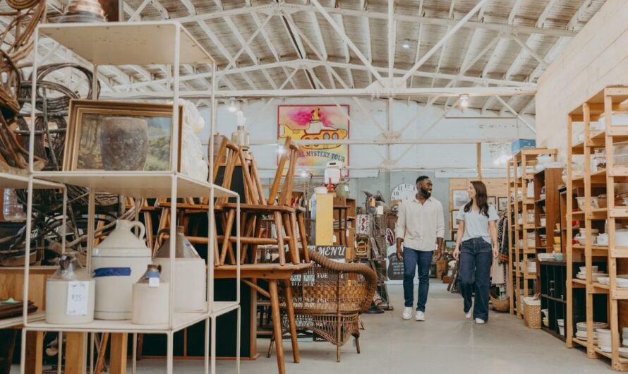 Adamstown Summer Extravaganza 2026 in Adamstown, PA: Dates, Antique Dealers, Vintage Treasures, and What to Expect