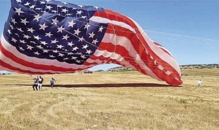 Giant 14,000-Square-Foot American Flag Kite to Soar During America’s 250th Birthday Celebrations