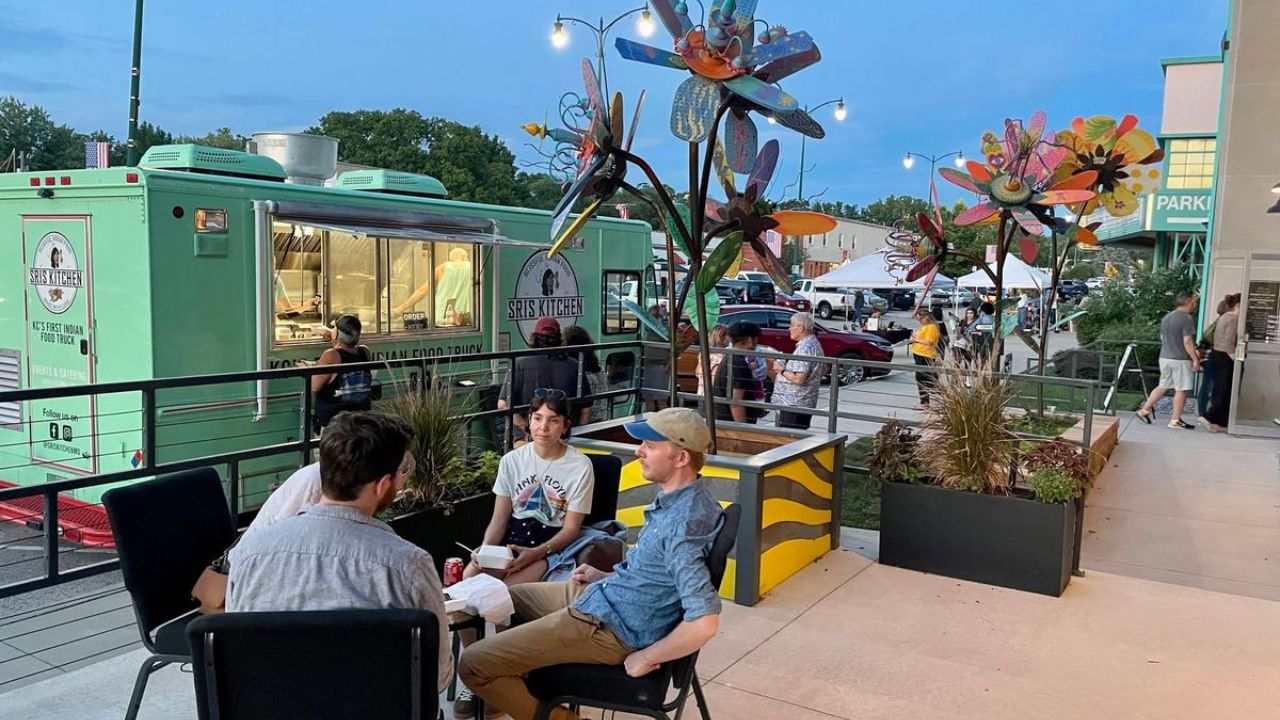 Englewood Summer Art Walk 2026 in Independence, MO: Date, Location, Live Music, and What to Expect