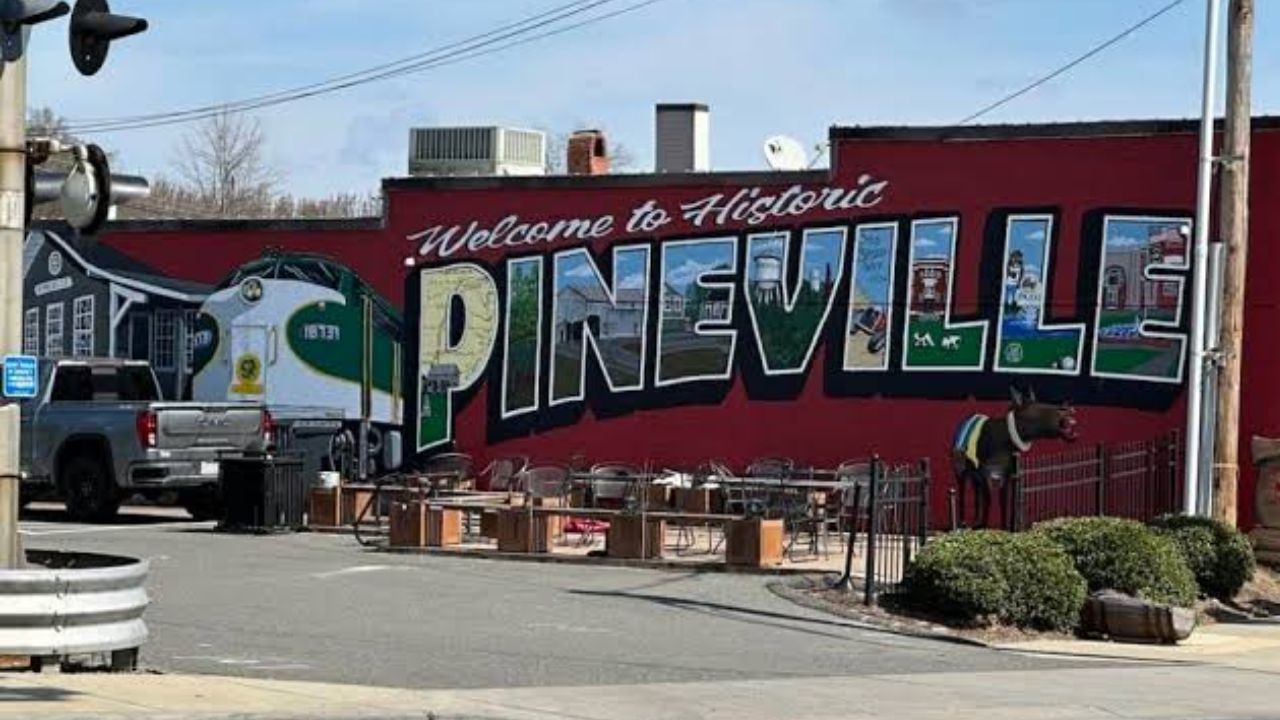 Pineville Midsummer First Fridays 2026 in Pineville, NC Date, Location, Local Vendors, Live Music, and Event Details