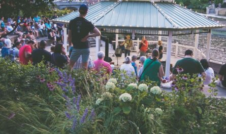 Alley Art Festival 2026 in Aurora, IL Date, Venue, Local Artists, Music, and Food
