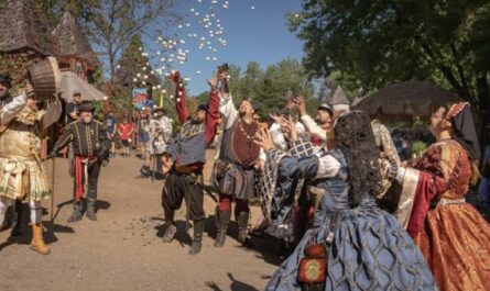 KC Labor Day Renaissance Festival 2026 in Bonner Springs, KS Dates, Venue, Entertainment, Jousting, and Family Activities
