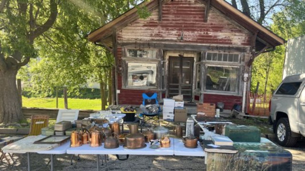 White Cloud Flea Market 2026 in White Cloud, KS Dates, Location, Vendors, Shopping, and Event Details