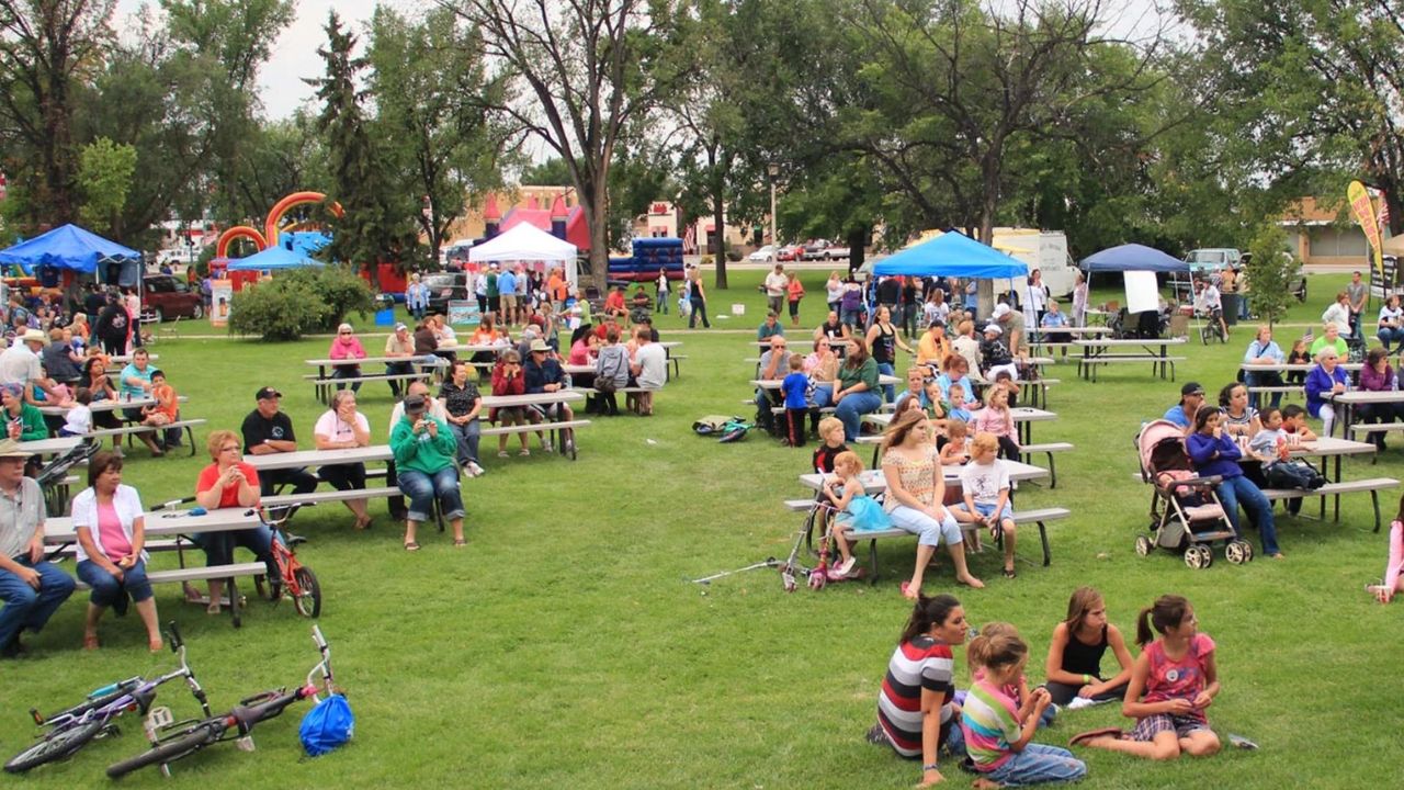 Williston Summer Craft and Vendor Show 2026 in Williston, ND Date, Venue, Local Vendors, and Event Details