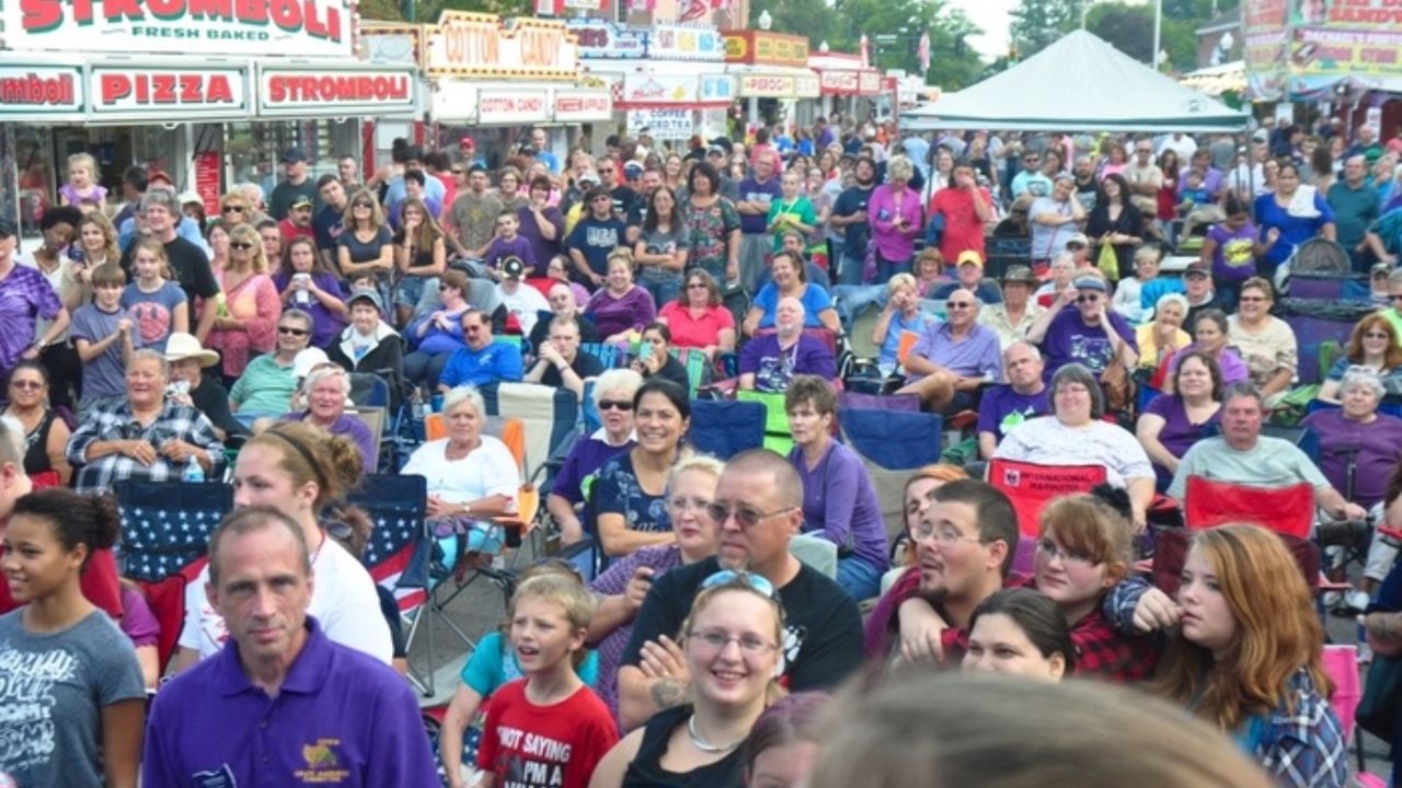 Geneva Grape Jamboree 2026 in Geneva, OH Dates, Downtown Location, Grape Stomping, Parade, and Family Activities