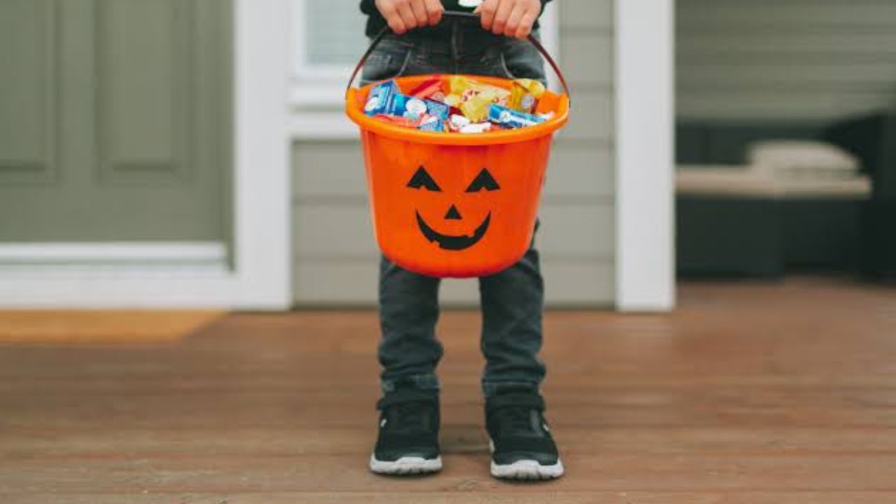 Birmingham, AL Trick-or-Treat Times 2026 Halloween Hours and Local Events