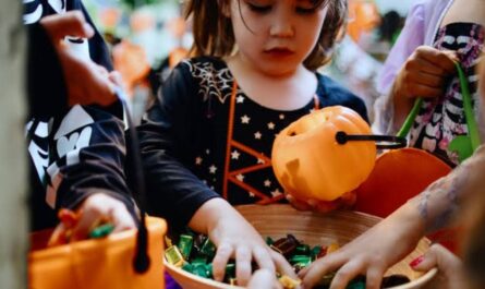 Dallas Trick-or-Treat Times 2026 Halloween Date, Hours and Local Events (1)