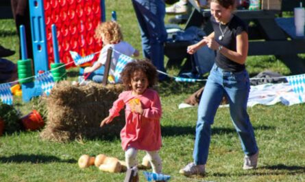 Franklin Lakes Autumn Outdoor Farmers and Artisan Market 2026 in Franklin Lakes, NJ Date, Hours, and What to Expect