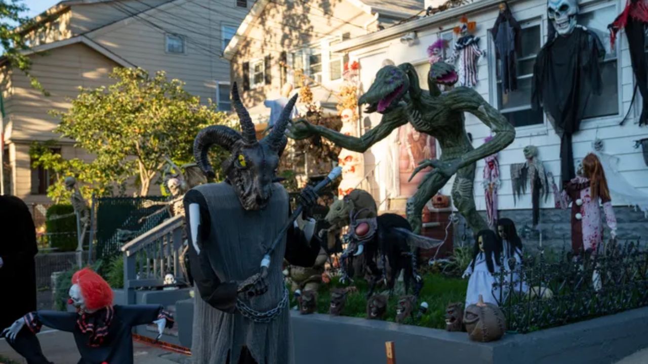 Halloween Events in Anaheim, CA 2026 Best Family Activities, Haunted Houses and Trick-or-Treating