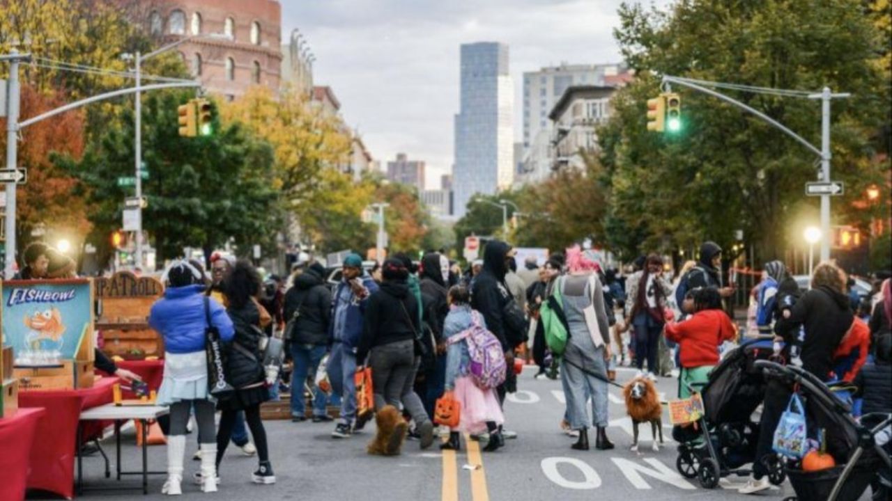 New York City Trick-or-Treat Times 2026 Halloween Date, Hours and What to Know