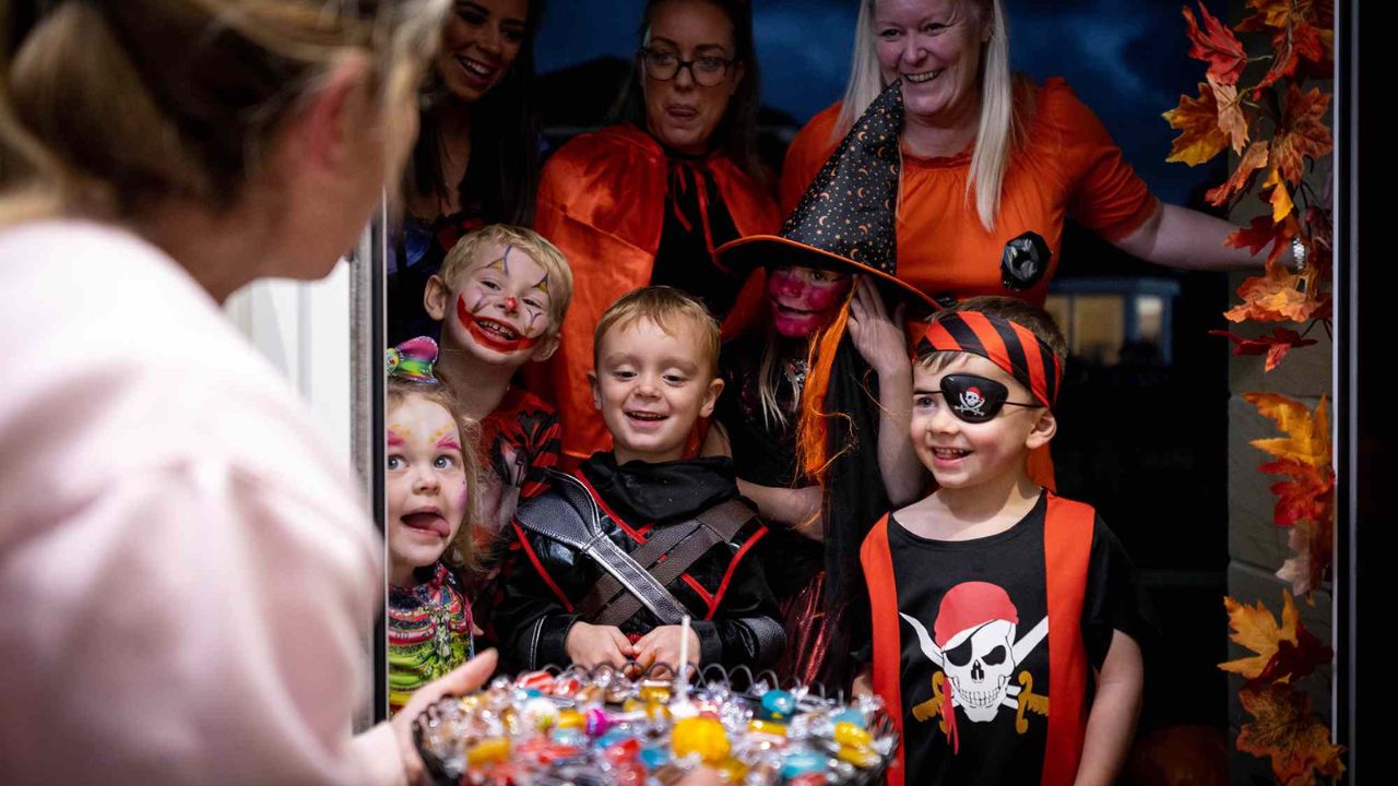 Pittsburgh Trick-or-Treat Times 2026 Official Halloween Hours Announced