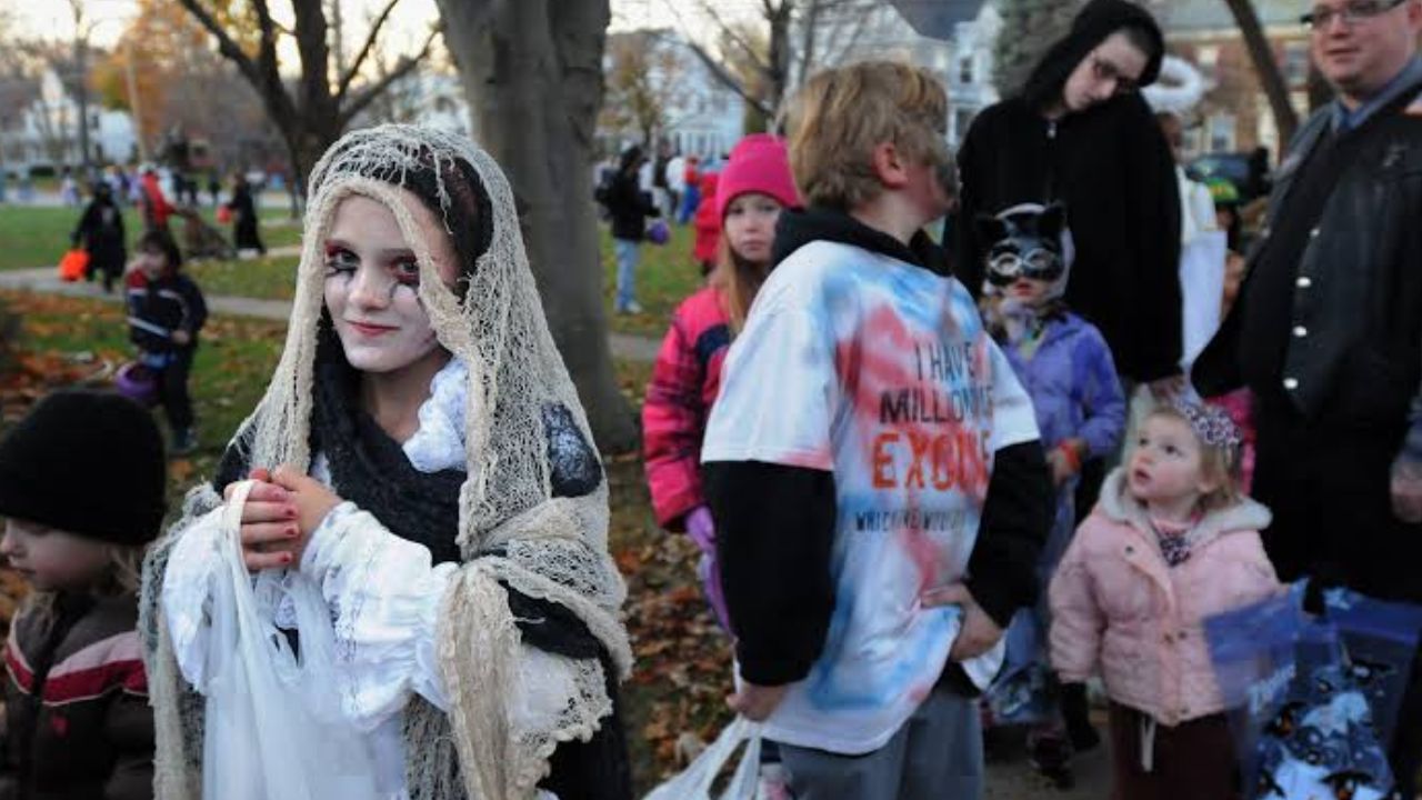 Portland Trick-or-Treat Times 2026 Halloween Hours, Dates and Neighborhood Events