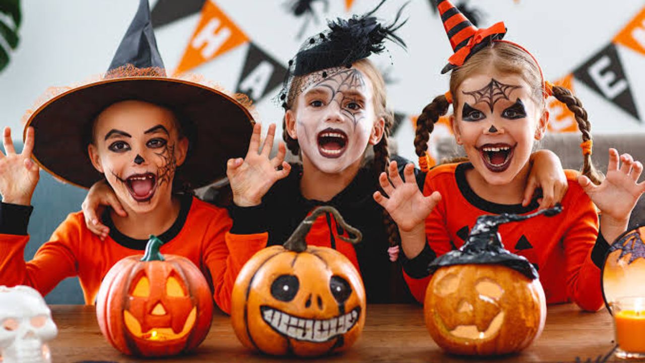 Seattle Trick-or-Treat Times 2026 Halloween Date, Hours and Local Schedules