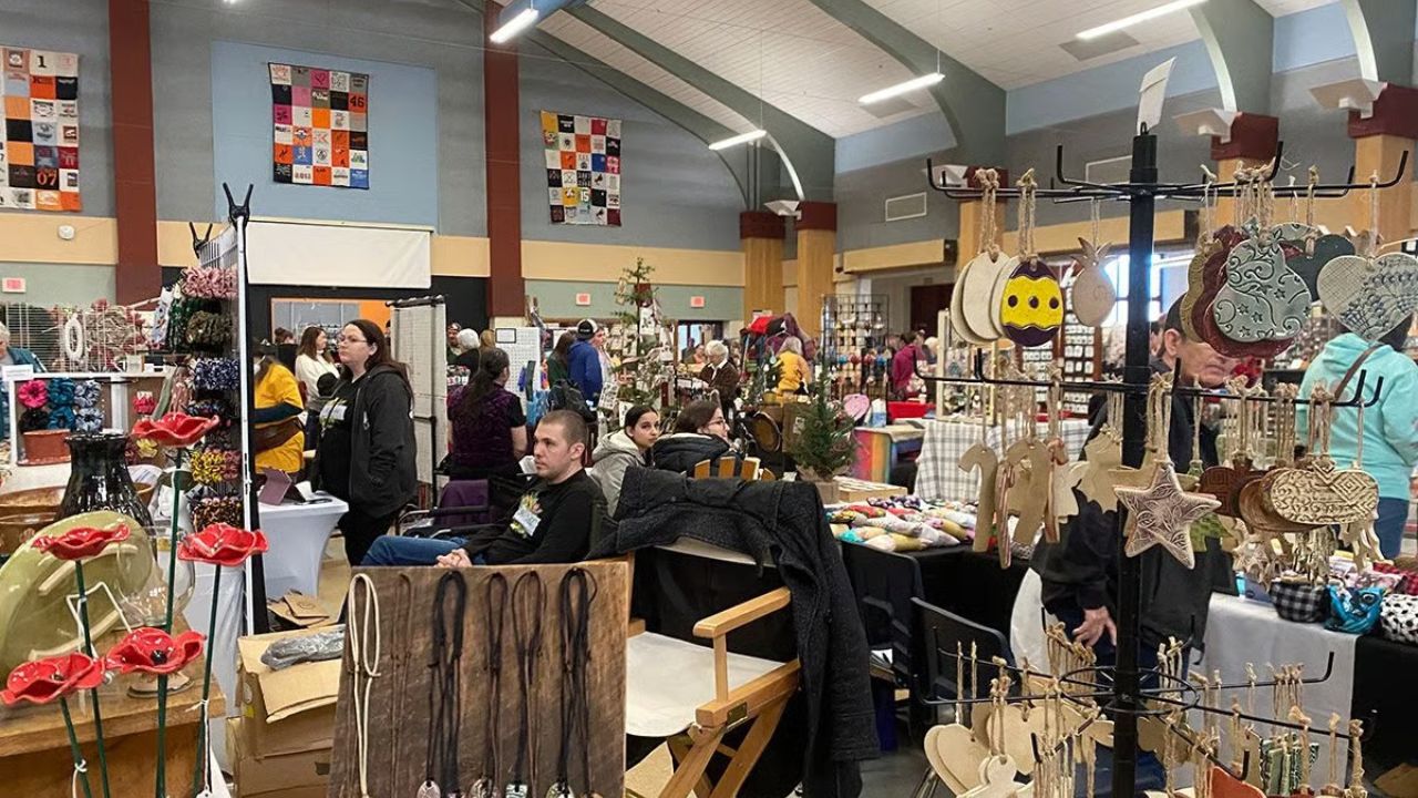 Tilton Holiday Craft Fair 2026 in Tilton, NH Dates, Hours, Free Admission, and Highlights