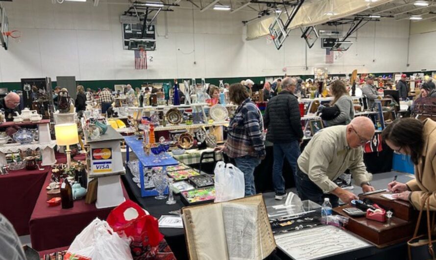 Wausau Fall Antique Show and Sale 2026 in Rothschild, WI: Dates, Hours, Location, and What to Expect