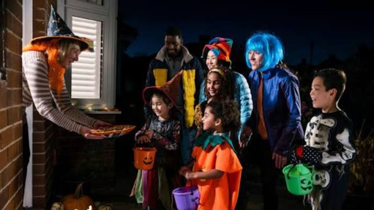 Worcester, MA Trick-or-Treat Times 2026 Halloween Hours and Local Events